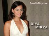 Dia mirza nice