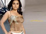 Vidya Balan pretty
