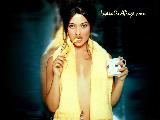 Riya Sen Bold